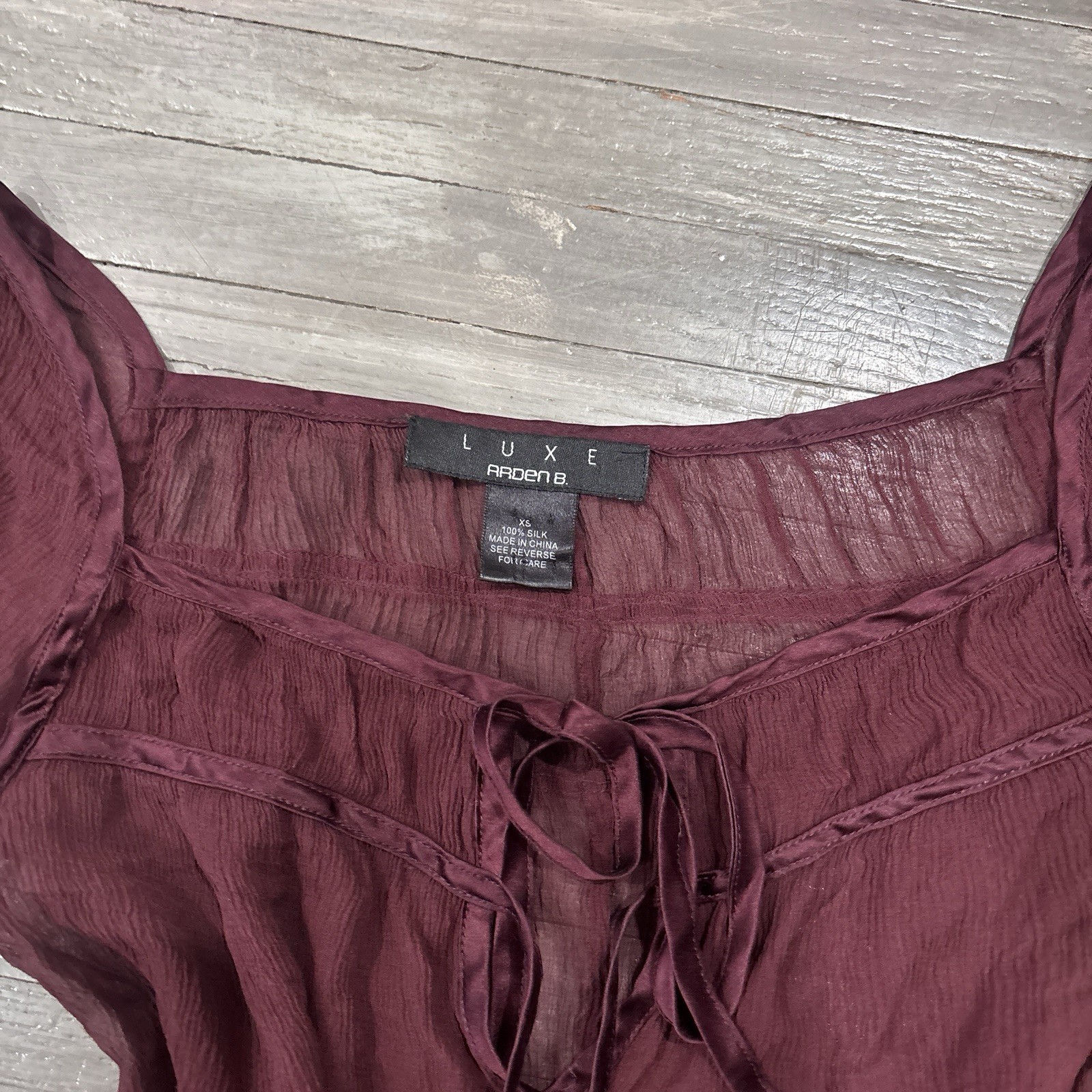Arden B. Luxe Women’s Burgundy Tie-Front Lace Ruffle Square Neck Blouse XS silk