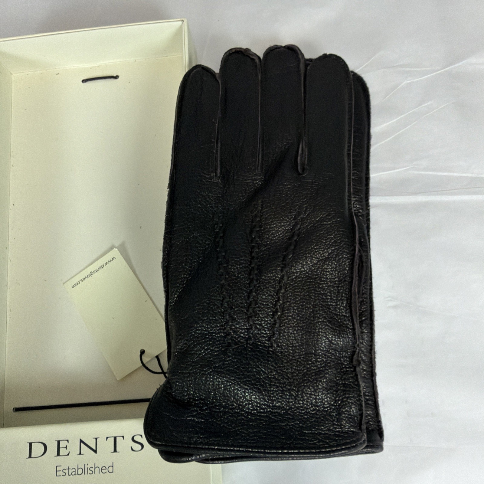 DENTS Lined Butter Soft Sheep Leather Luxury Driving Gloves Medium NWT Black