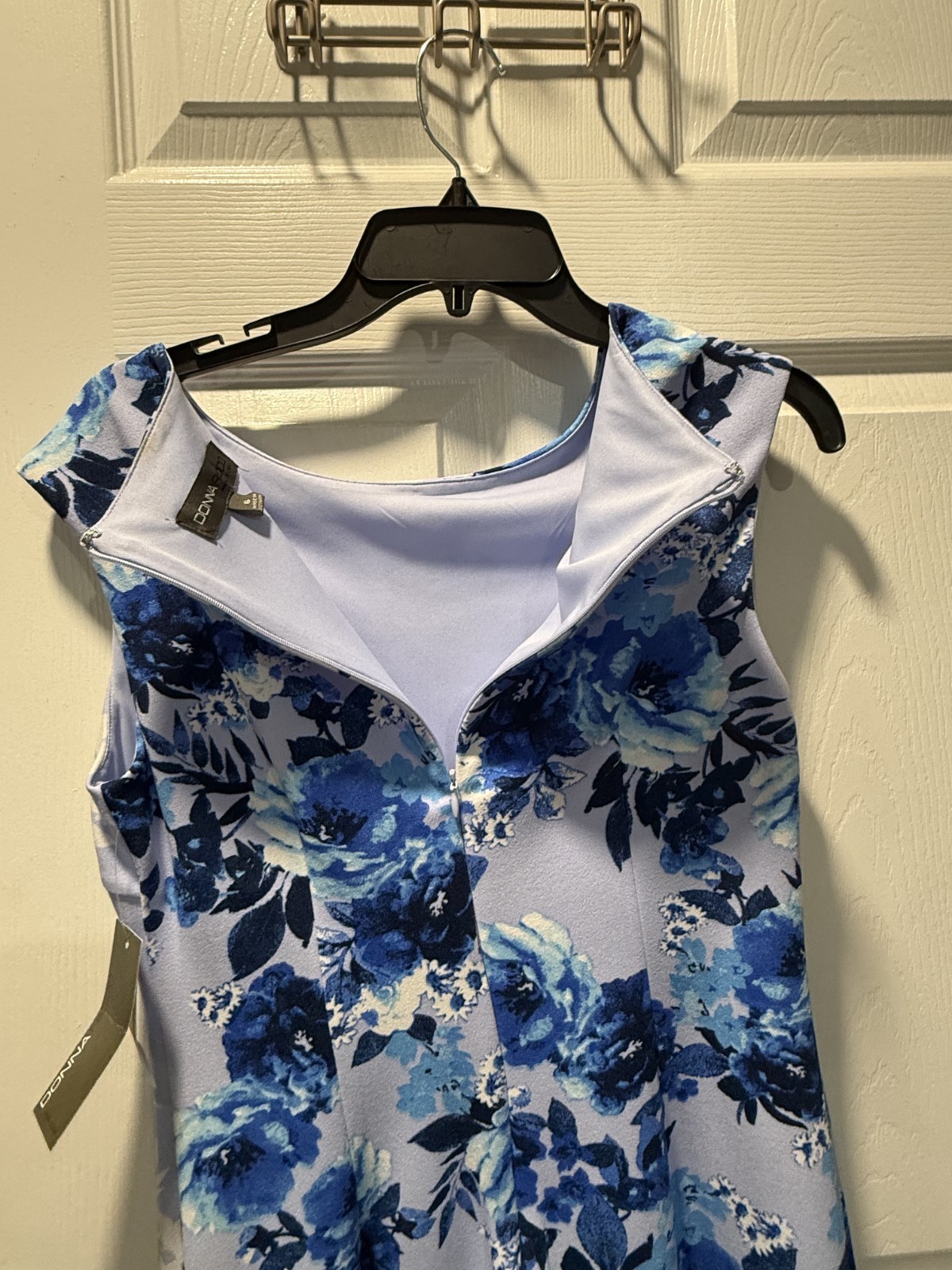 NWT, Donna Ricco New York dress, blue floral sheath dress