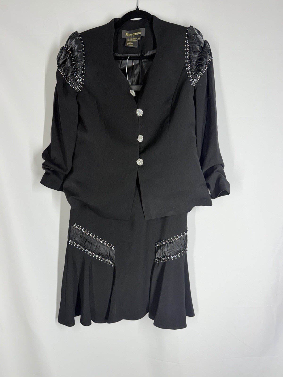 Susanna Women’s Black 2pc Skirt Suit Notch Lapel 4-Button Polyester Size 10