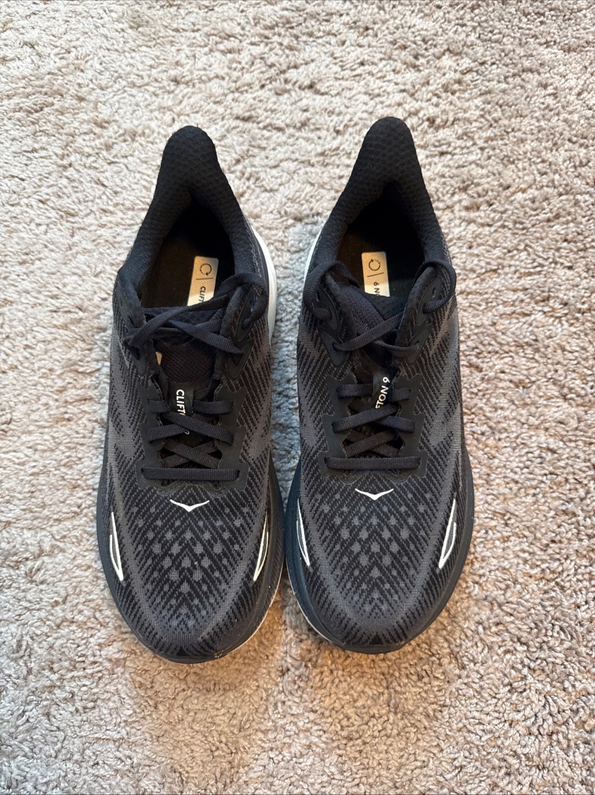 Hoka One One Clifton 9 Women Size 8.5D BWHT Black White Running Shoes