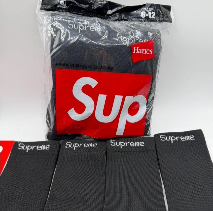 Supreme x Hanes Crew Socks Black 4-Pack Men’s Size 6-12 NWT