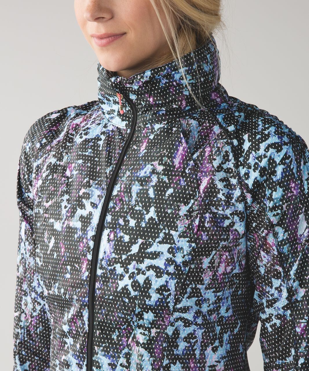 Lululemon 8 Back Pack It Wind Jacket Floral Sport Tranquil Blue Multi W4H45S