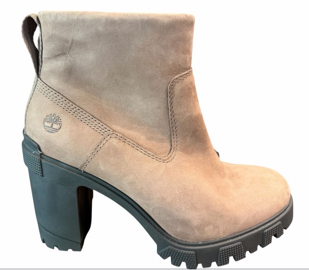 Timberland- Women’s mid zip boot with Defender Repellent Systems
