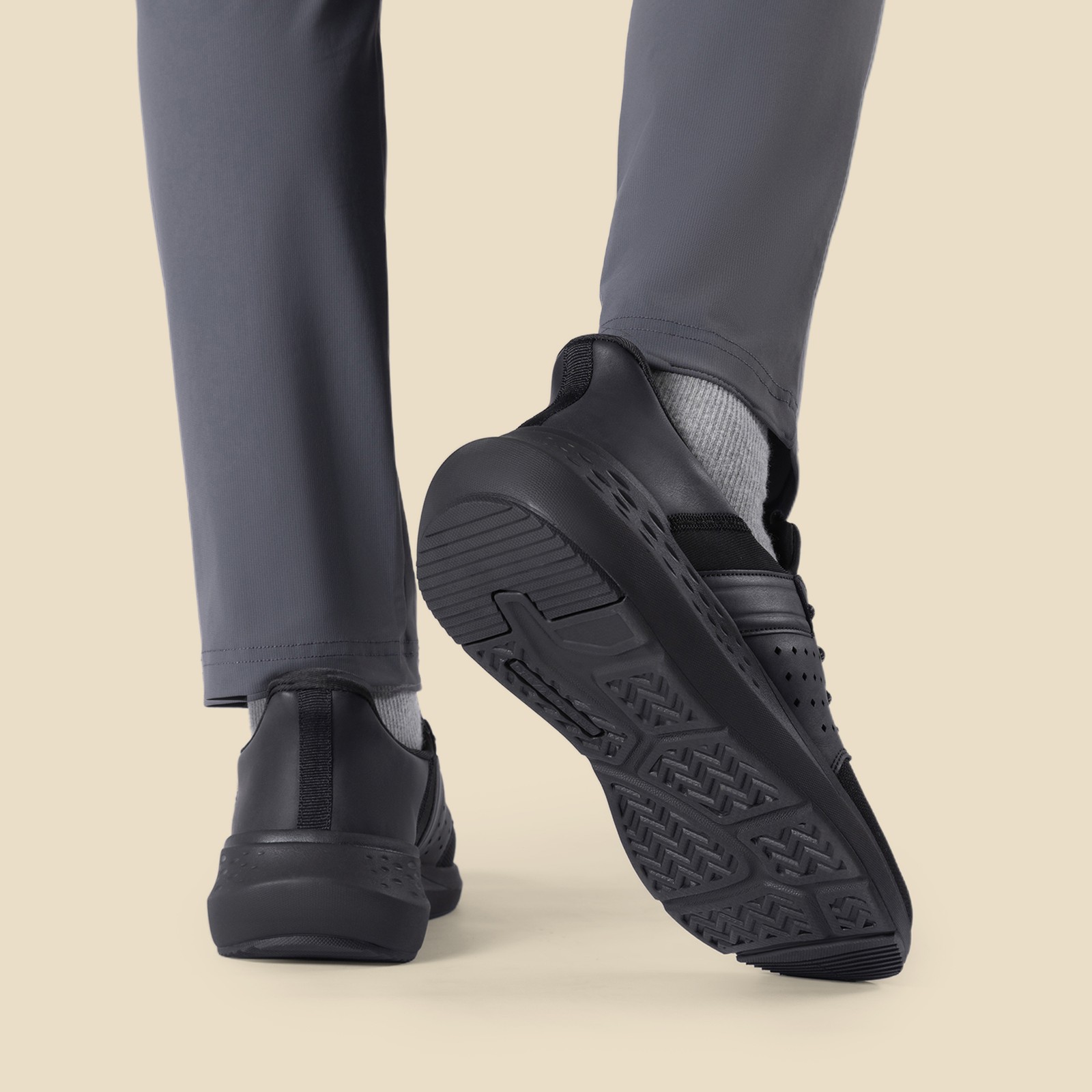 Men’s Hands Free Slip-on Sneakers Casual Shoes Loafers Comfortable Walking Shoes