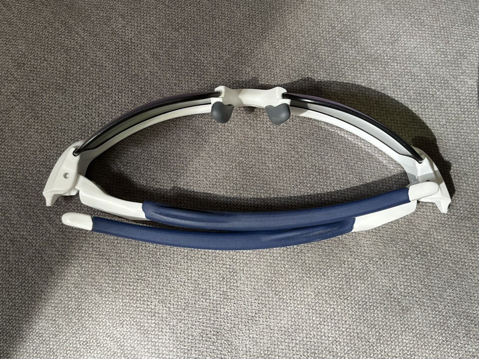 Oakley FLAK XXS YOUTH Matte White PRIZM Sapphire Blue Lens Sunglass OJ9008-07