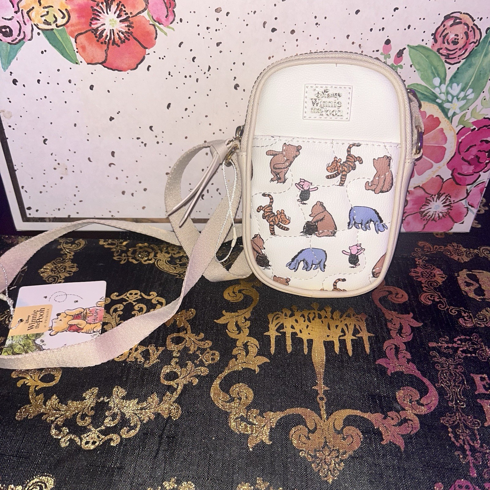 Disney Winnie The Pooh & Friend’s Crossbody Cellphone Bag With Chain New HTF