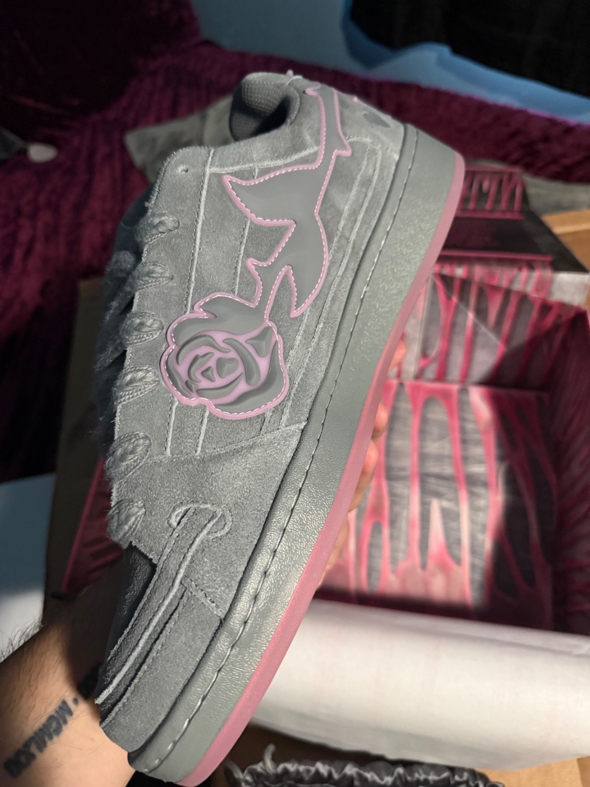 Valentine’s day KIZO kicks men size 14