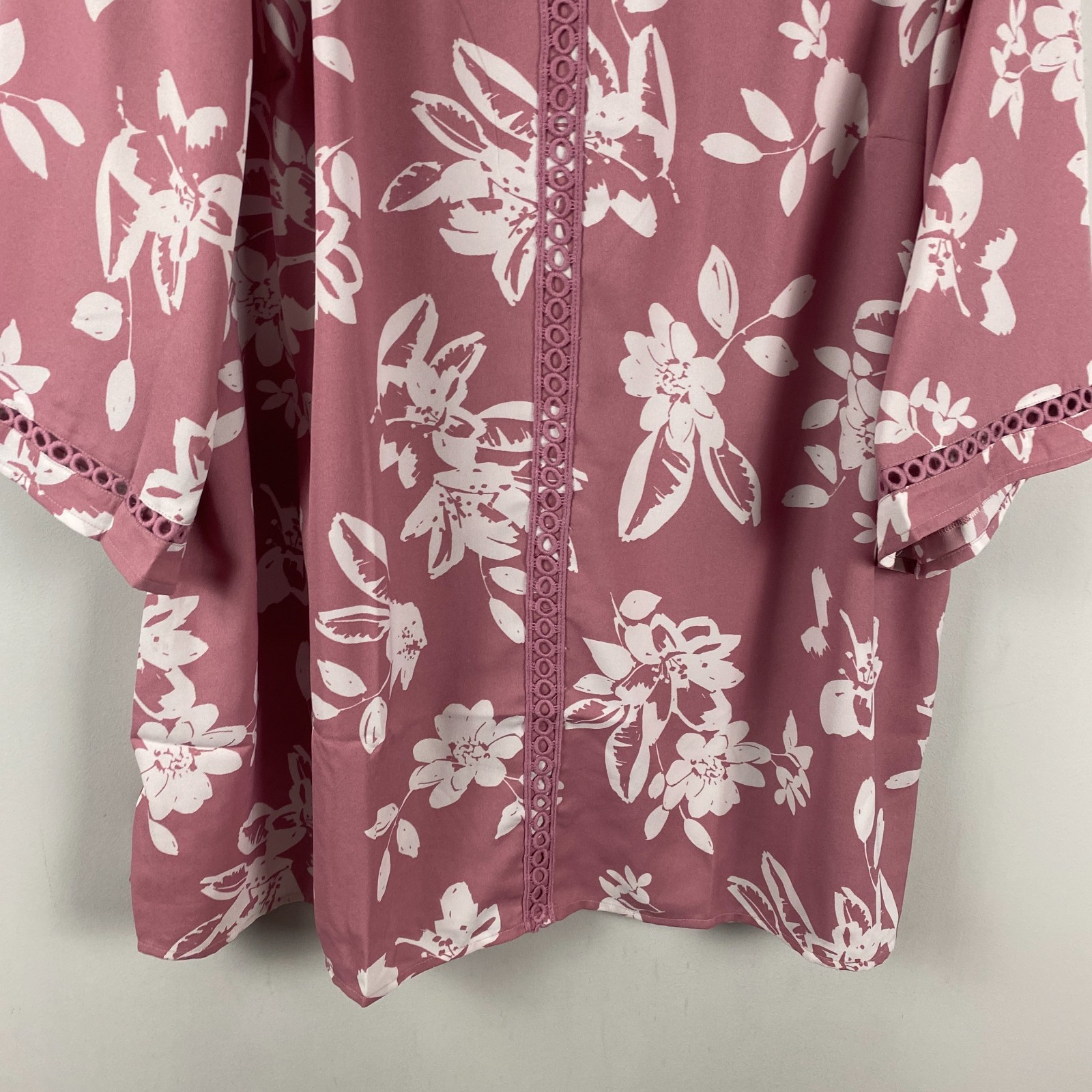 Catherines Crochet Trim V Neck Tunic Size 1X Dark Mauve Pink 3/4 Sleeves
