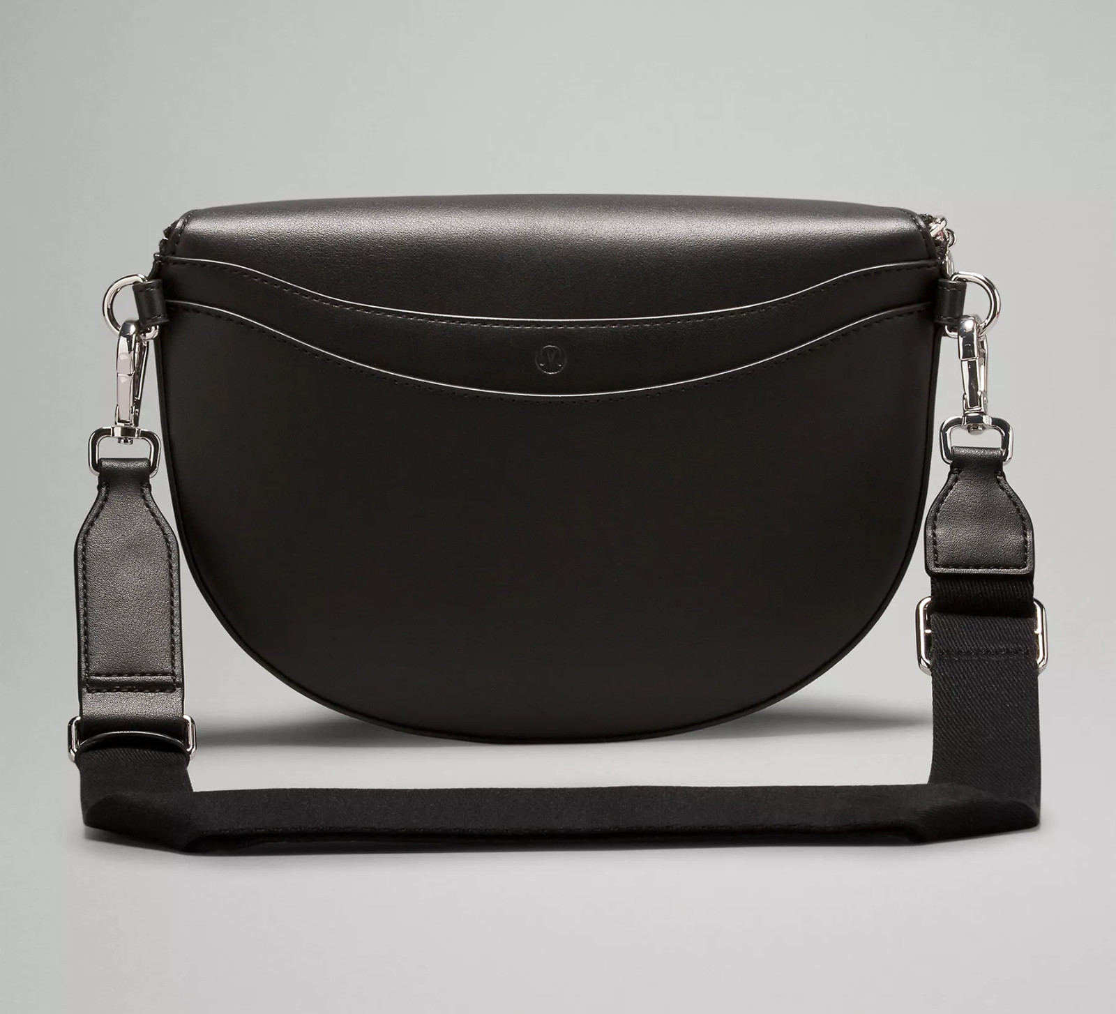 Brand New Lululemon Cactus Leather Alternative Saddle Crossbody Bag 2L Black