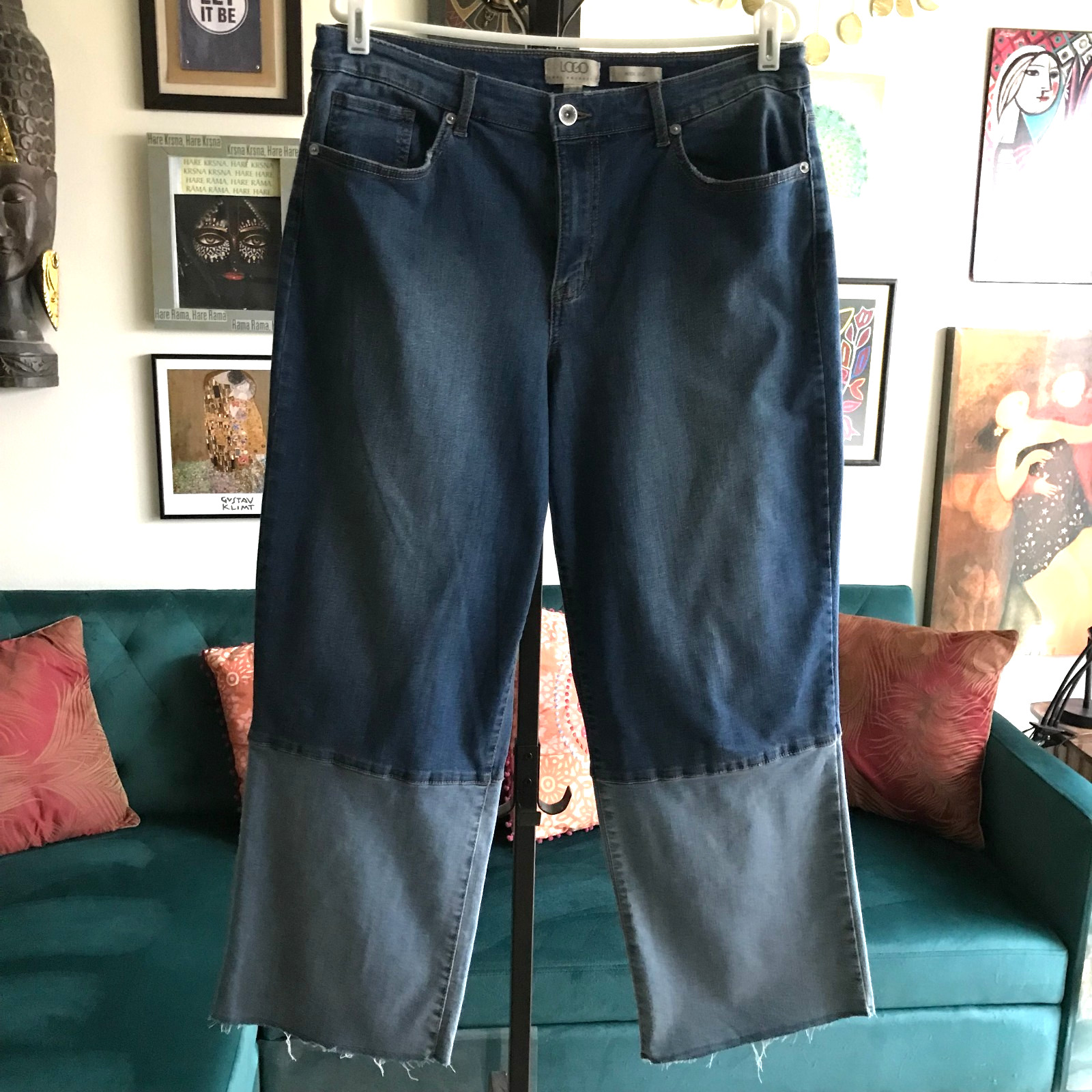 LOGO Lori Goldstein size 12 Blue Stretch 2 Tone Denim Wide Leg Ankle Jeans
