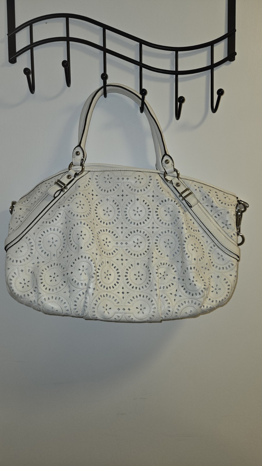 Coach Madison – White Lasercut Satchel