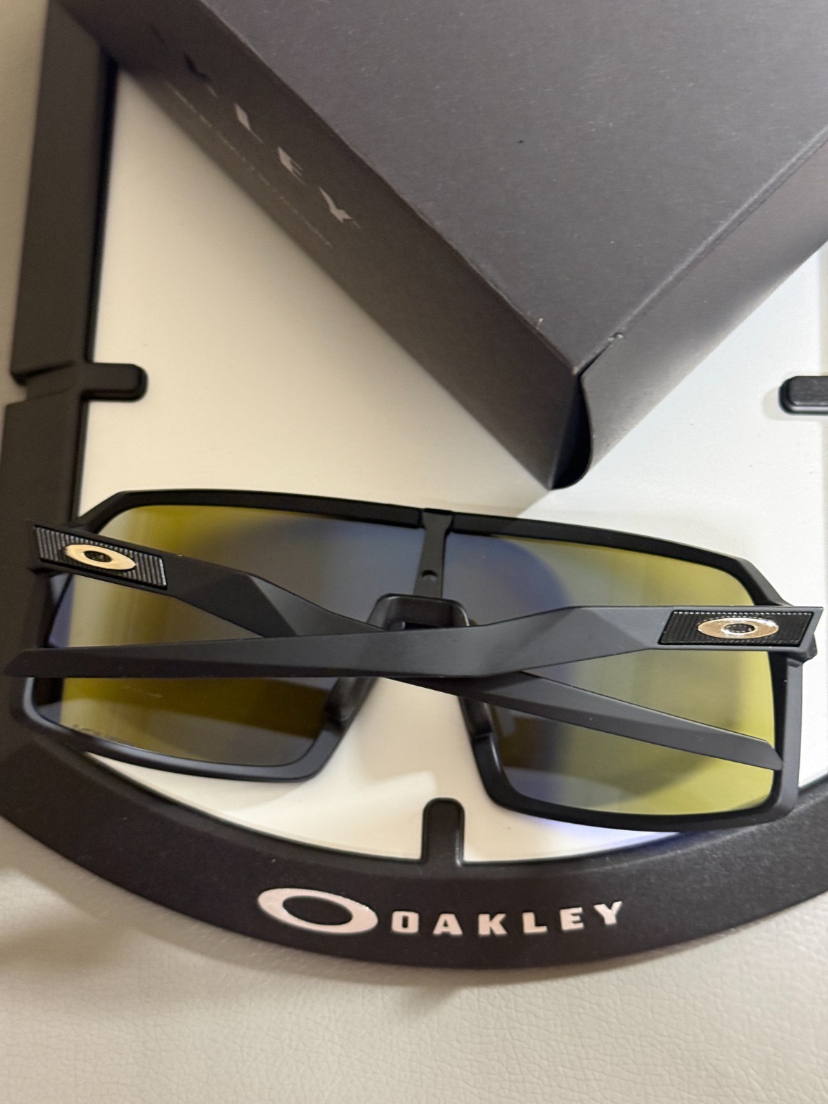 Oakley SUTRO Sunglasses OO9406 Matte Black/ Blue Lens / PRIZM