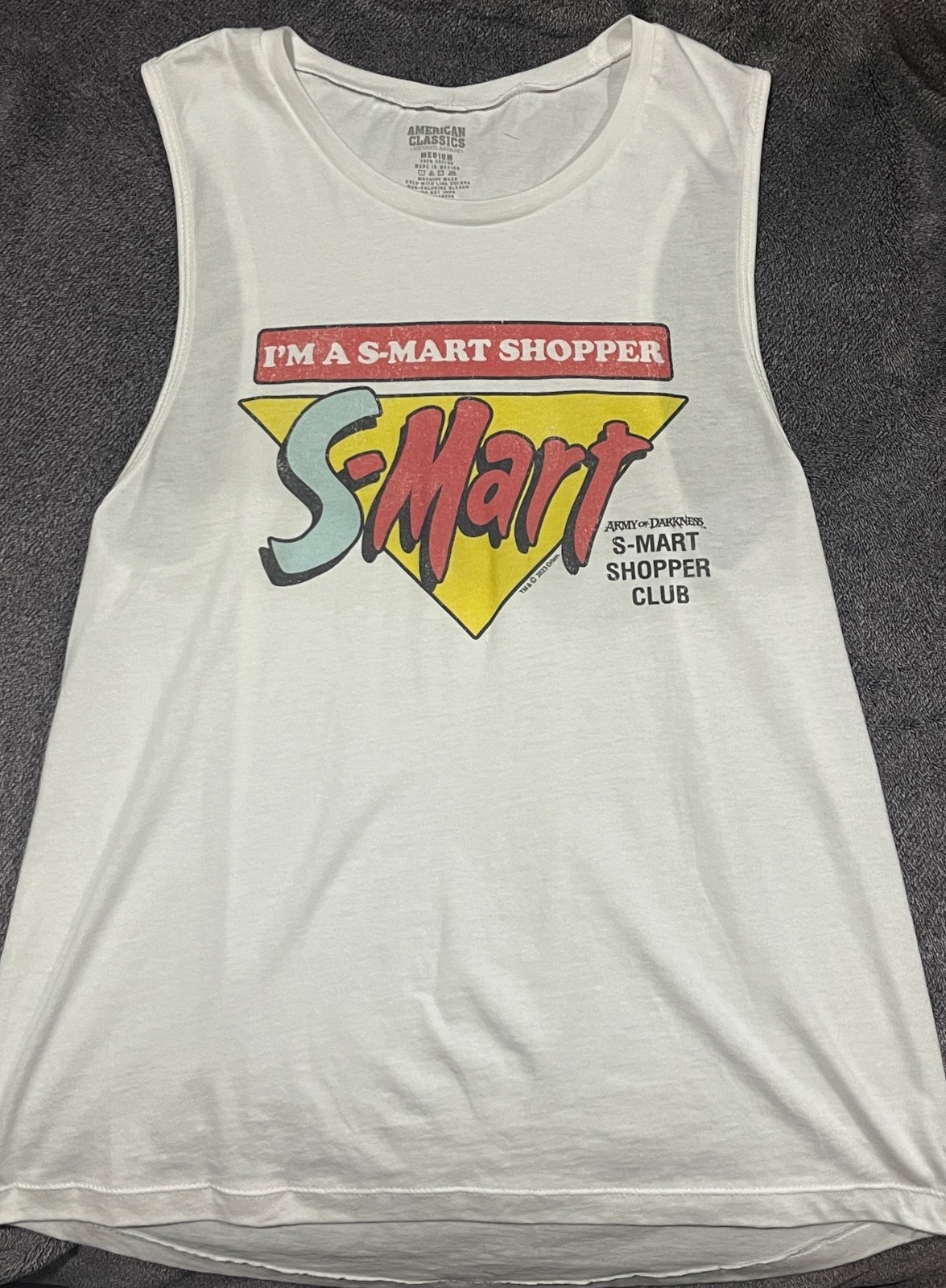 Brand New Women’s Size Medium Evil Dead Army of Darkness S-Mart Shopper Tank