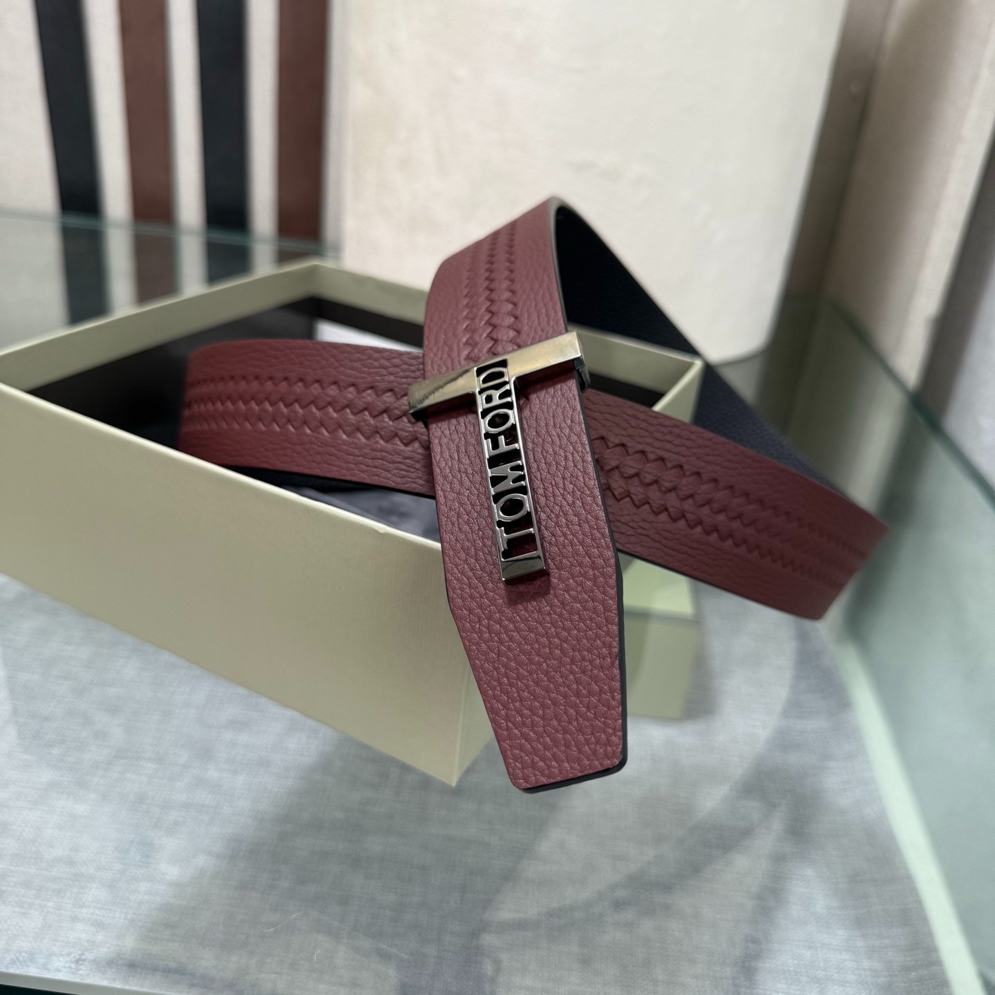 Tom Ford Handmade Reversible Belt 3.8cm/1.50″ Red/Black