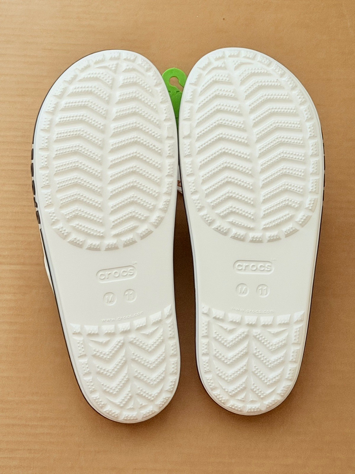 Crocs Unisex Bayaband Slide Sandals Men’s 11 | White/Black