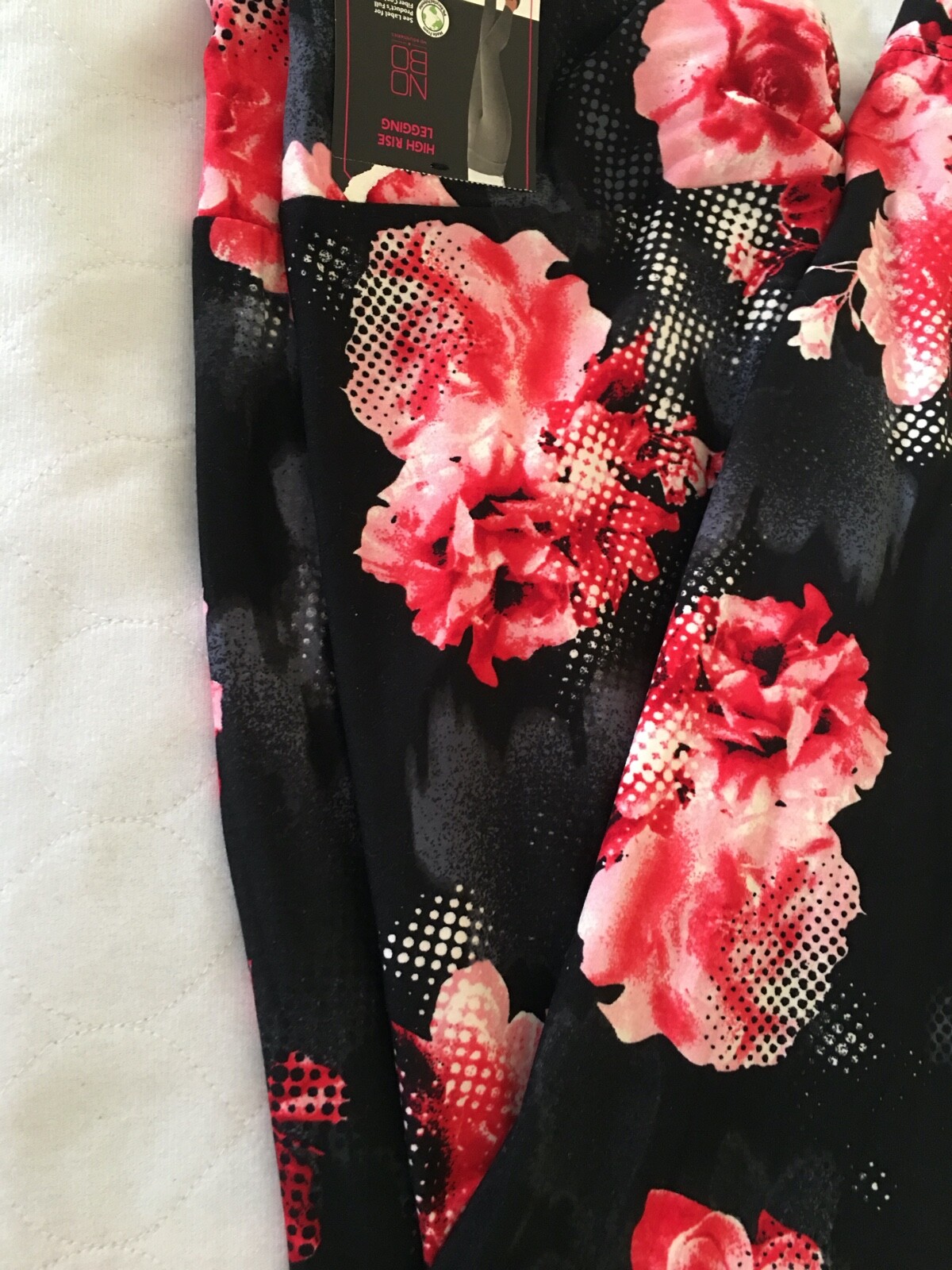 No Boundaries Pink Floral Sueded Ankle Leggings Juniors Women Black many size