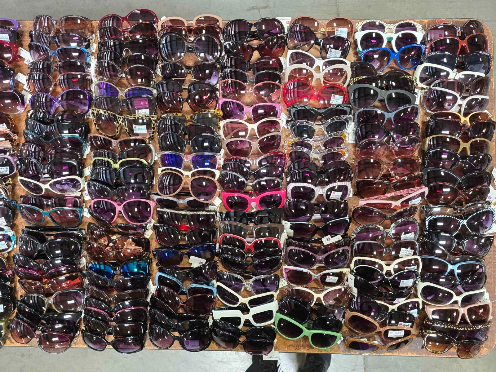 Bulk Lot 100 PCS Womens Sunglasses New Mixed Styles Plastic Metal Wholesale Mix
