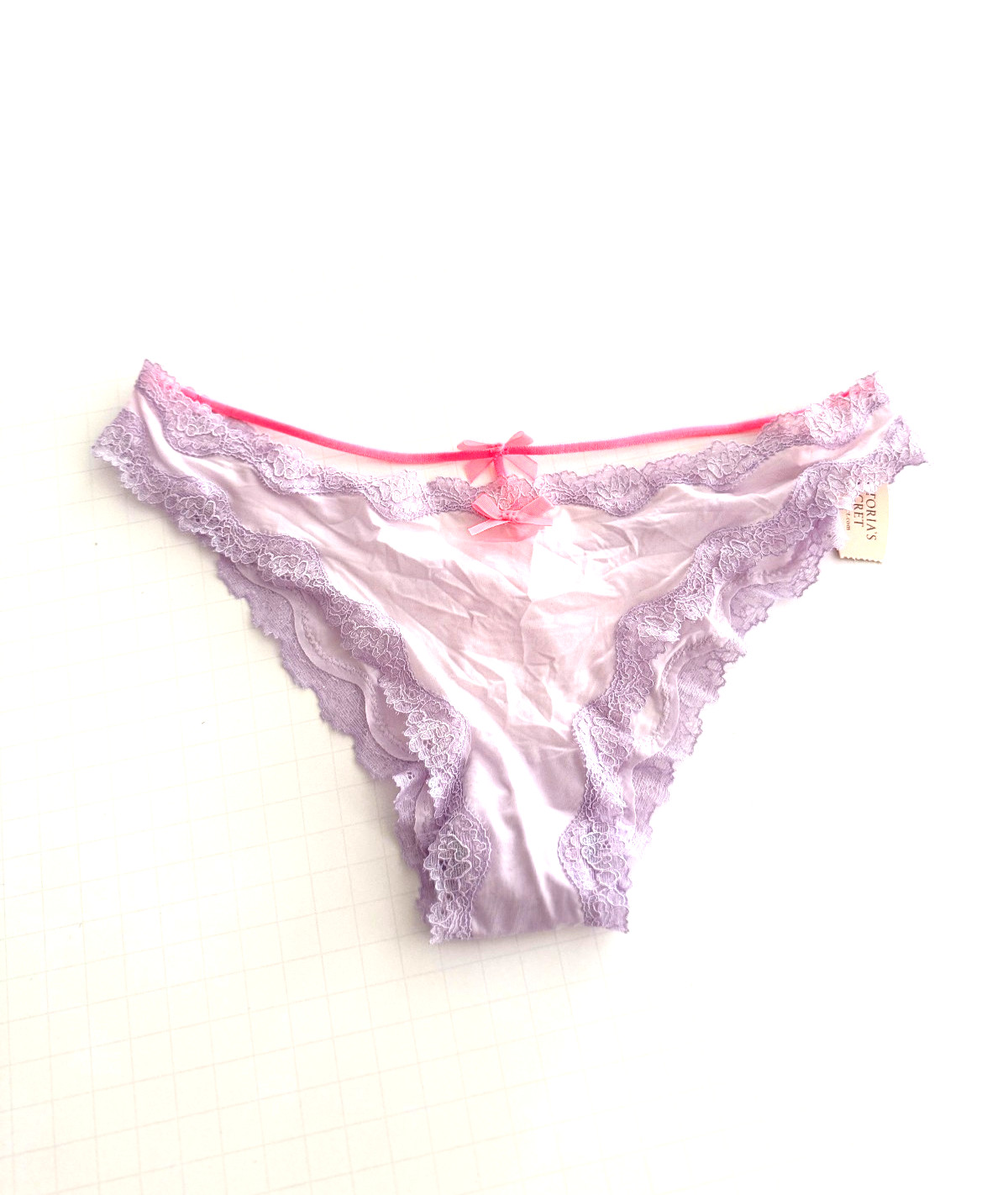 Victoria’s Secret Dream Angels Lace-Trim T-Back Cheekini Panty Lilac