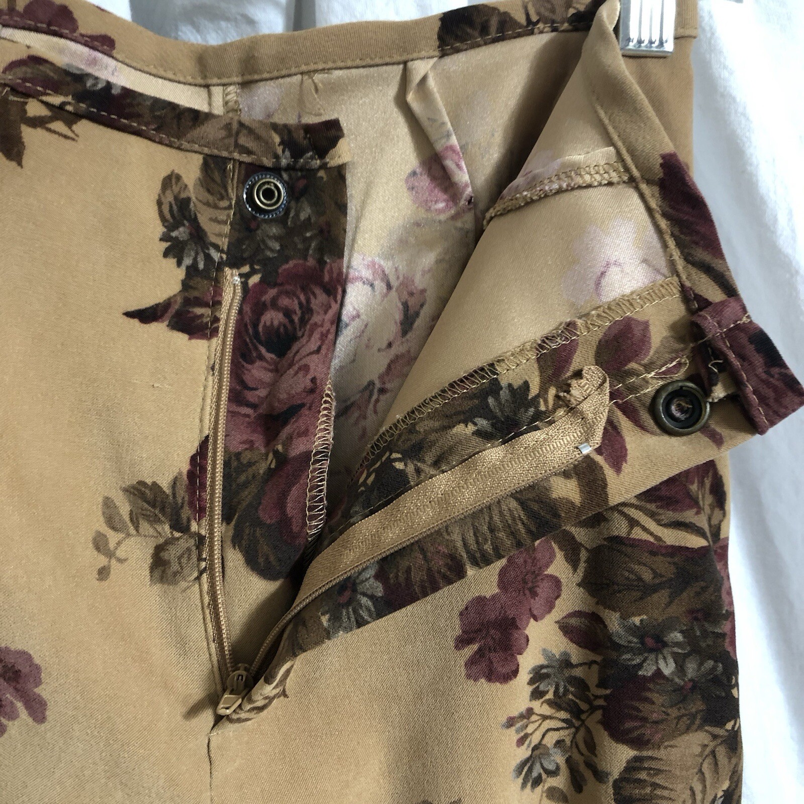 Vintage Pants – Amy Buyer Floral Pants