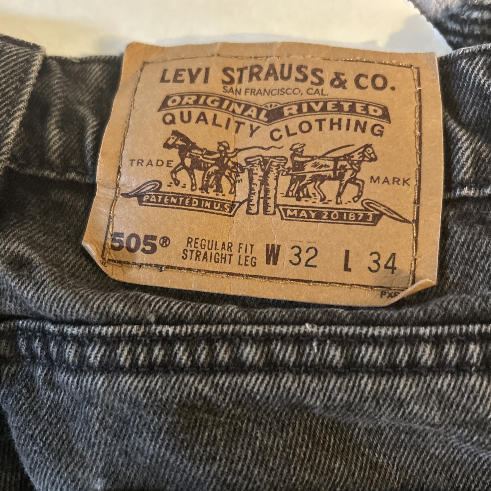 Vintage 90s Levis 550 Orange Tab Men 32×34 Relaxed Tapered Denim Jeans Zip Fly