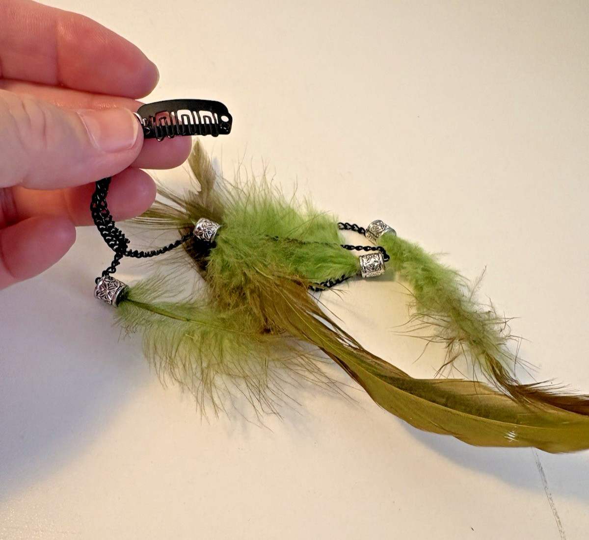 Hair CLips Decorative Hair Clip Green Feathers Silver Beads 1PCS