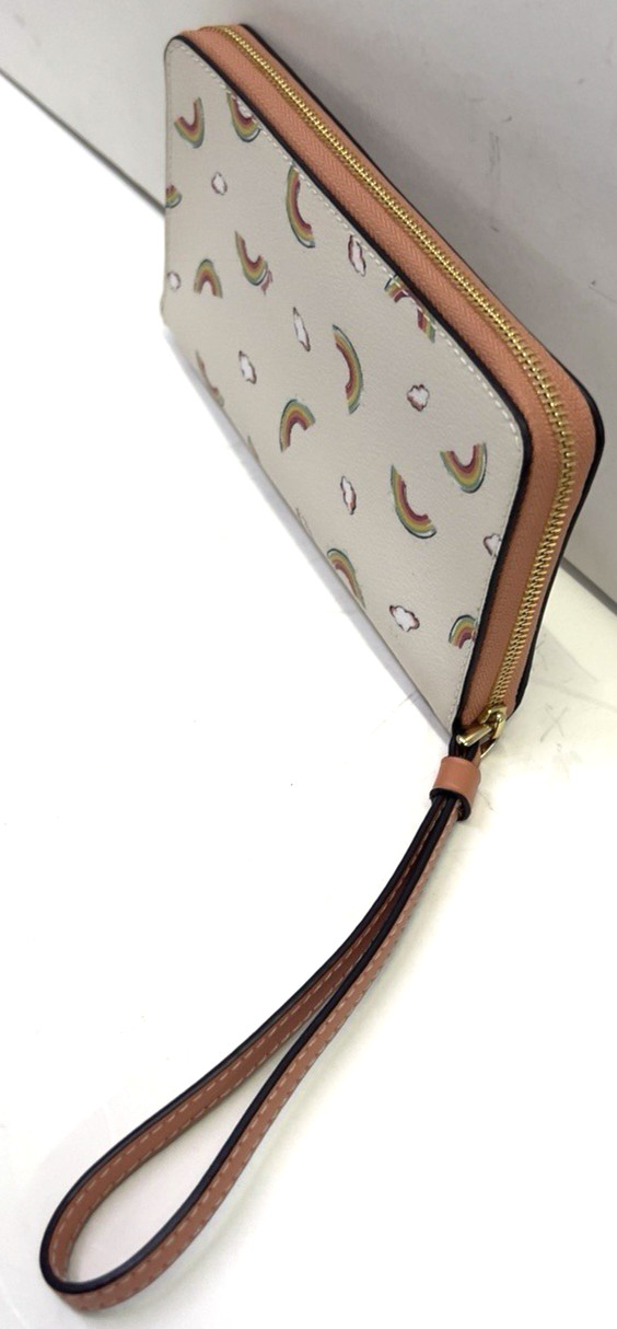 COACH Signature Rainbows Novelty Wristlet Wallet Purse Money Card Holder