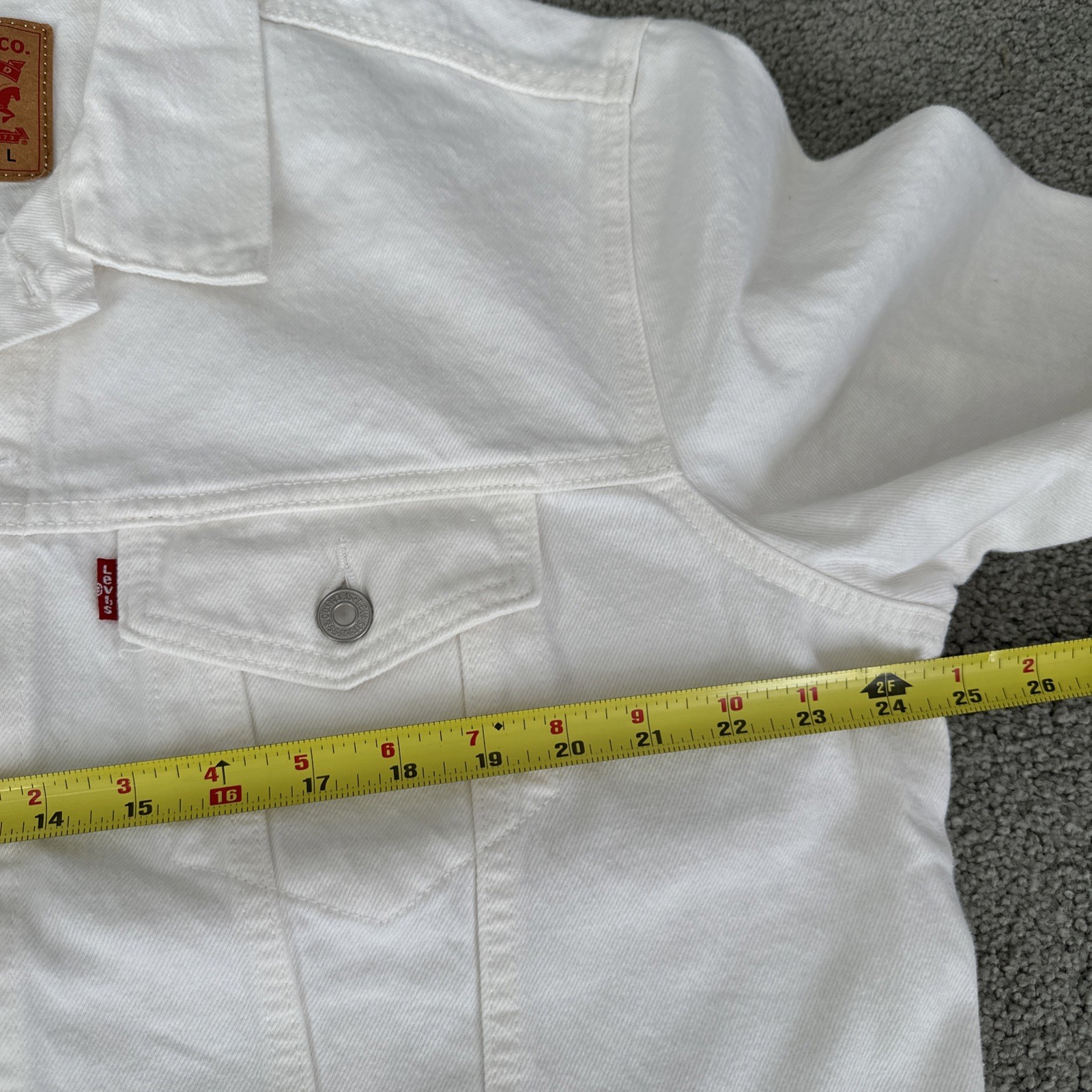 LEVI’S Men’s Large Ivory White Denim Trucker Jacket Inner Pockets