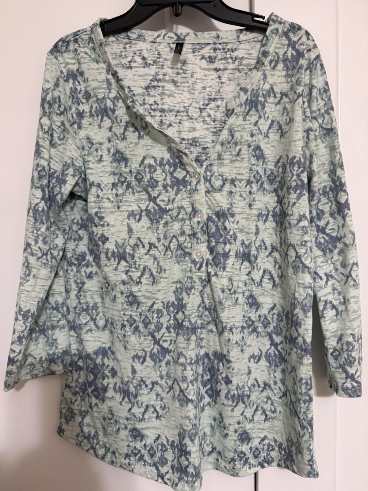 North River Women’s Blue/White Floral Henley Button Long Sleeve Tunic Top Sz S