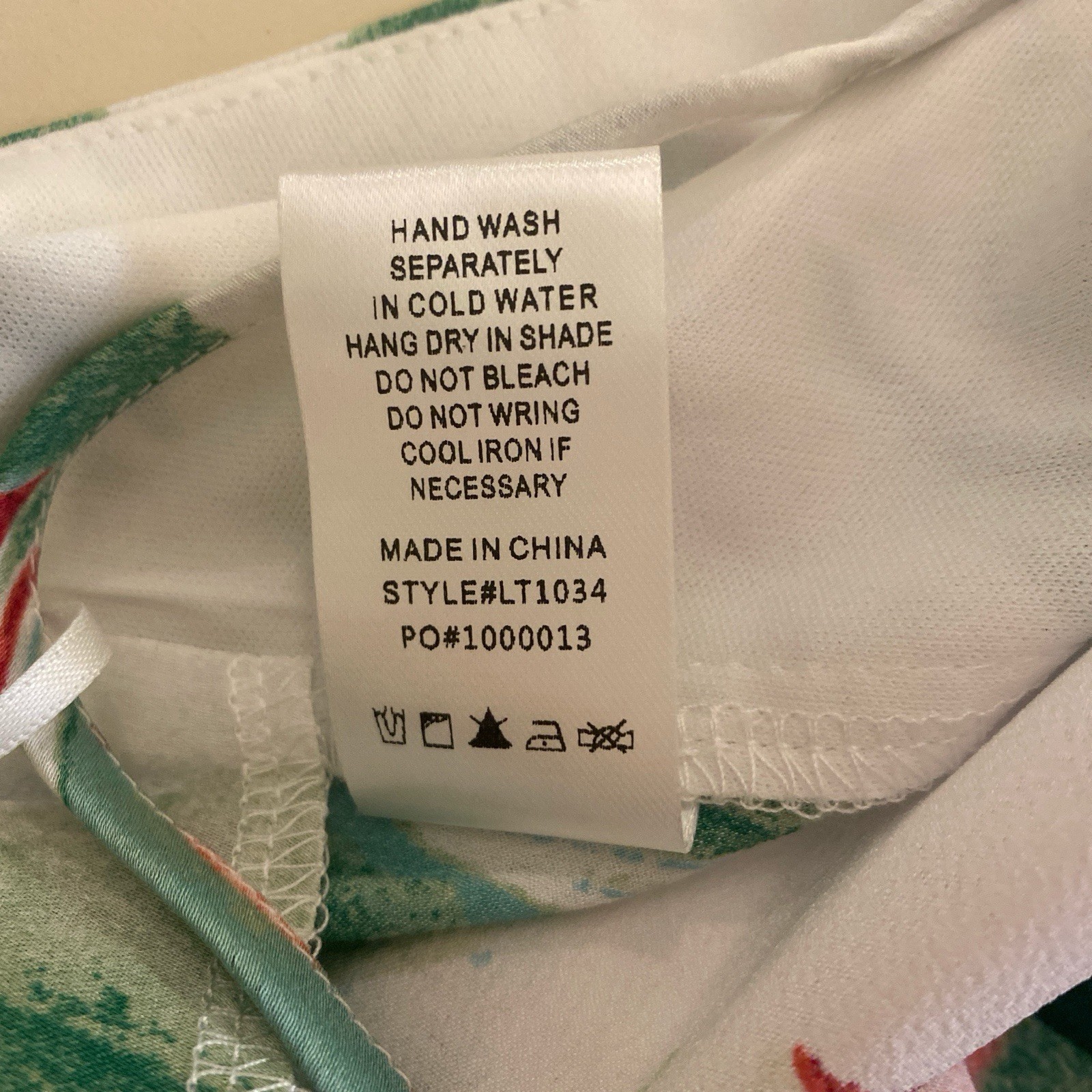 Love Fate Destiny White Green Red Abstract Cropped Spaghetti Strap Tank Top S