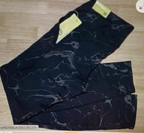 Women’s Flex High-Rise 7/8 Leggings – All in Motion Black Size S,L MSRP $35.00