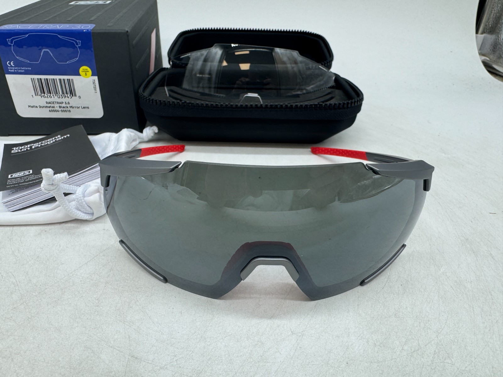 100% Racetrap 3.0 Performance HD Sunglasses Sport HiPER Black Mirror Lens UV400