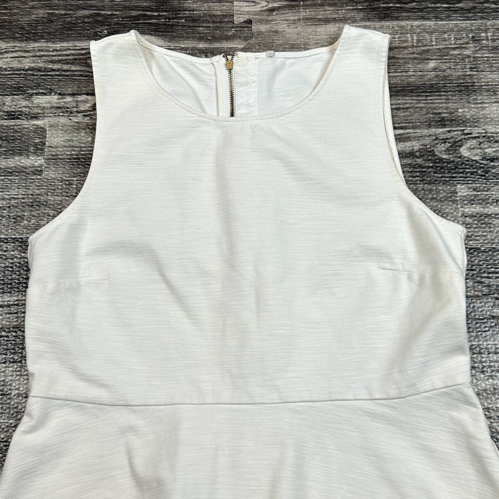 J. Crew Women’s sz MED White Cotton Spandex Sleeveless Peplum Top