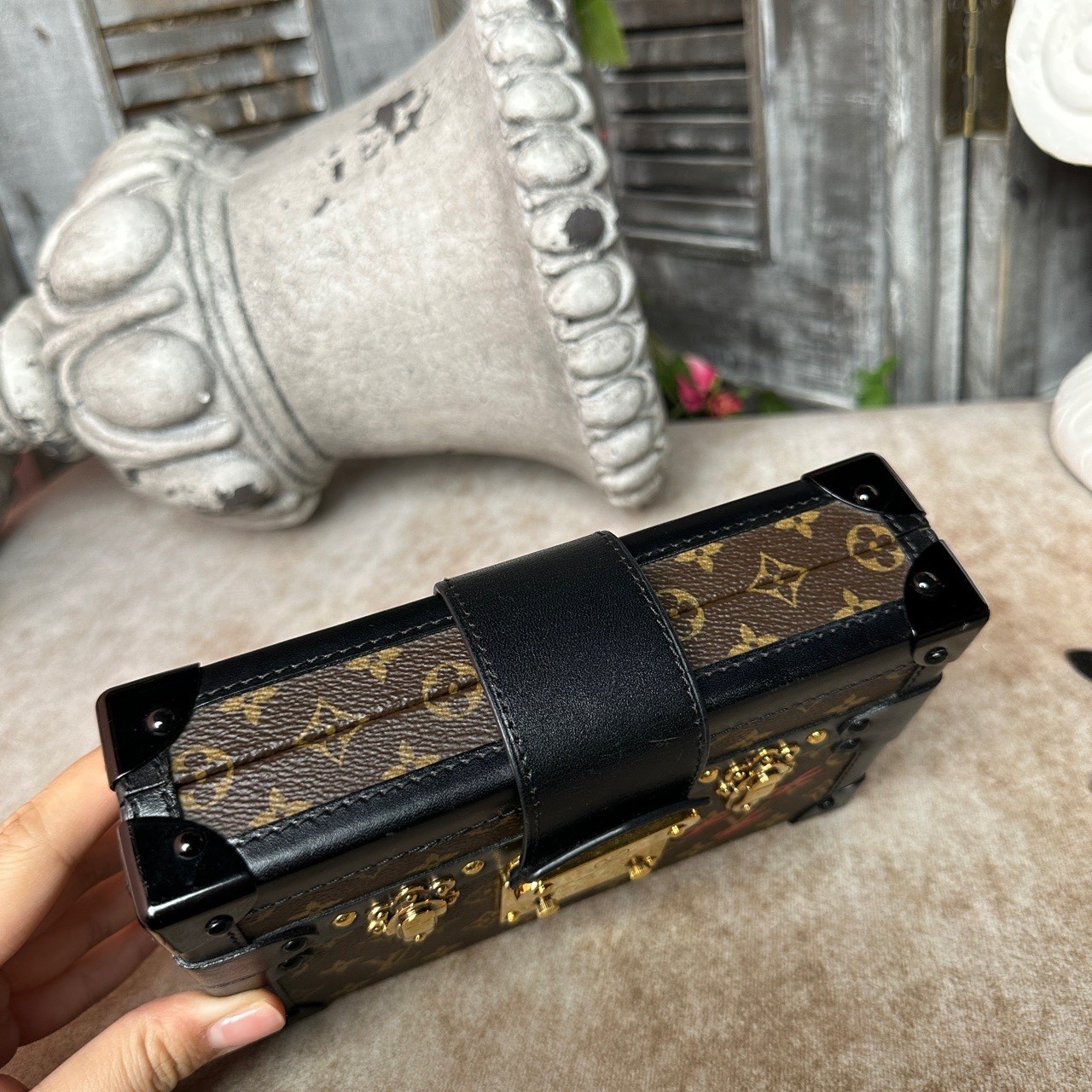 Louis Vuitton Pre-Owned Authentic Box Clutch Monogram Free Tracked Shipping