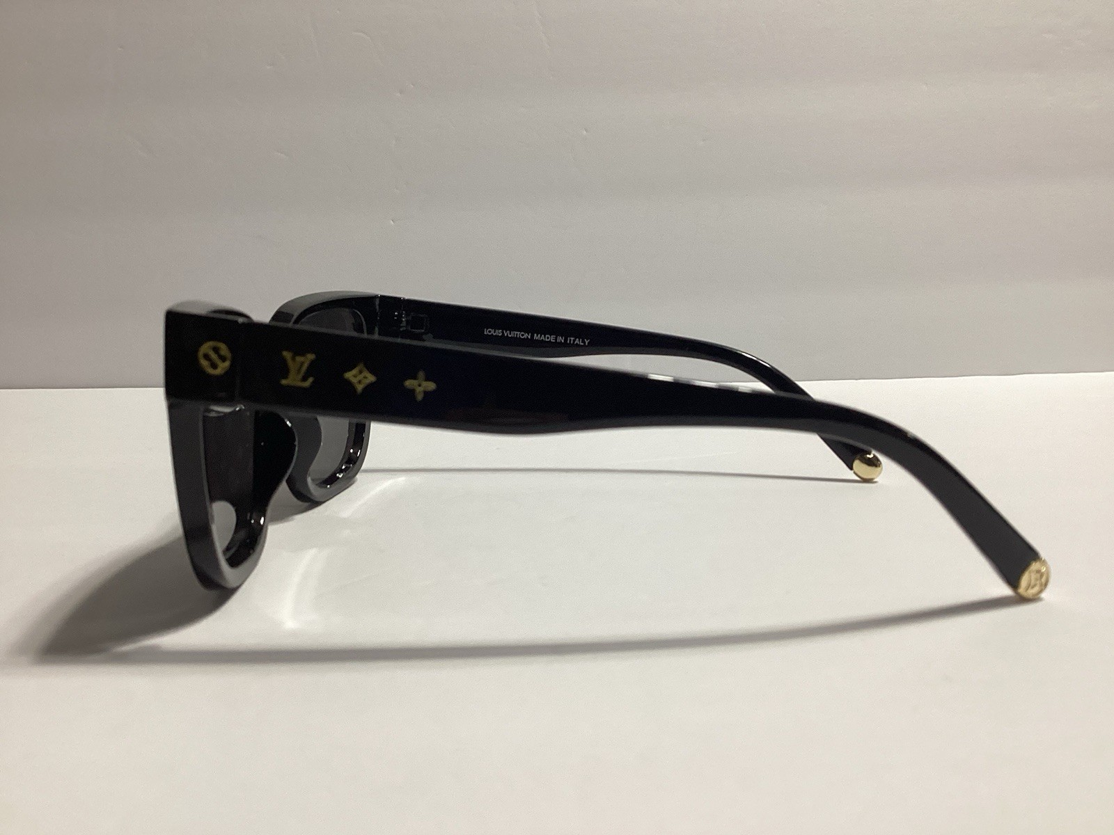 Designer Monogram Lens Sunglasses Unisex Black