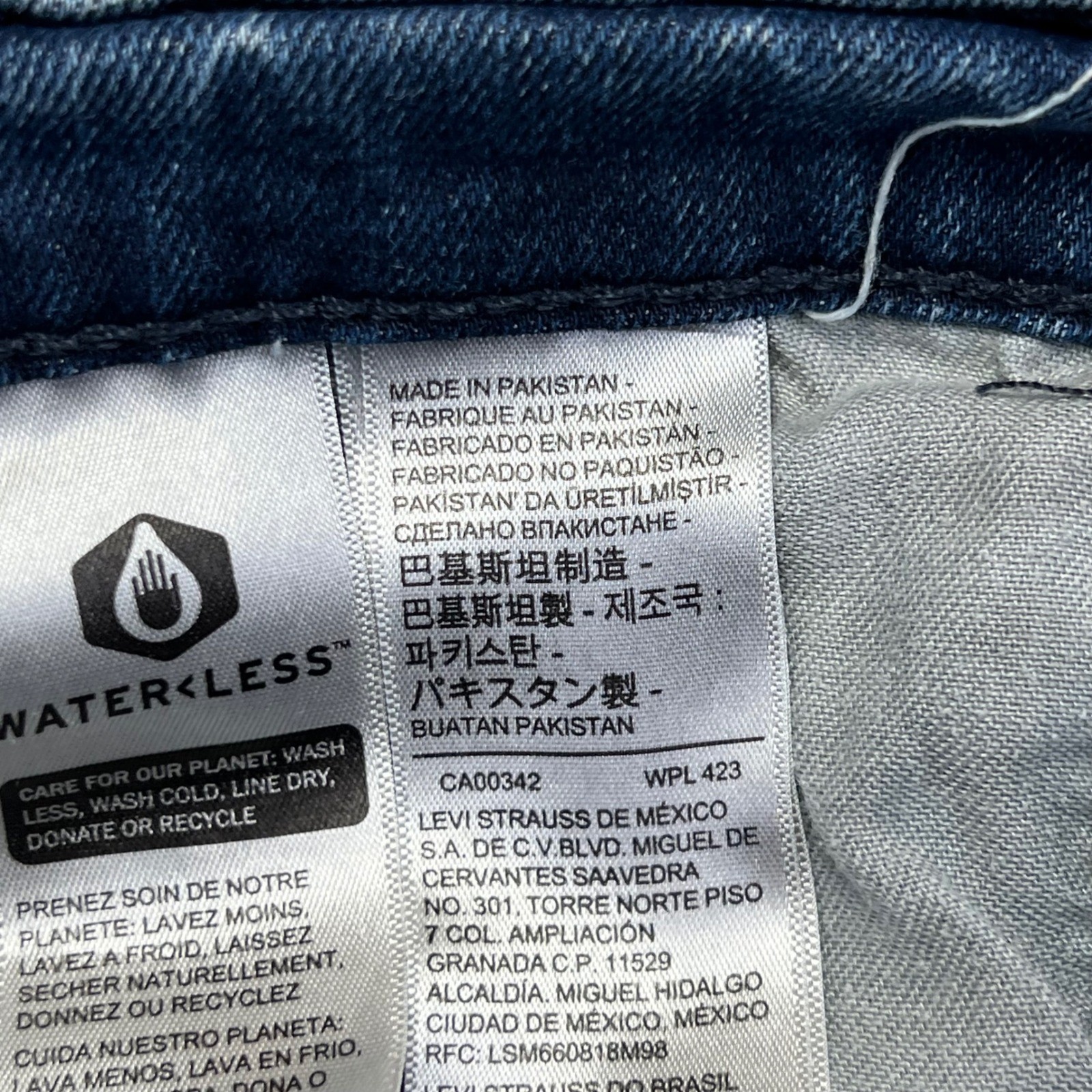 Levis 502 Jeans 33×30(34×28) Regular Taper Blue Denim Stretch All Seasons Tech