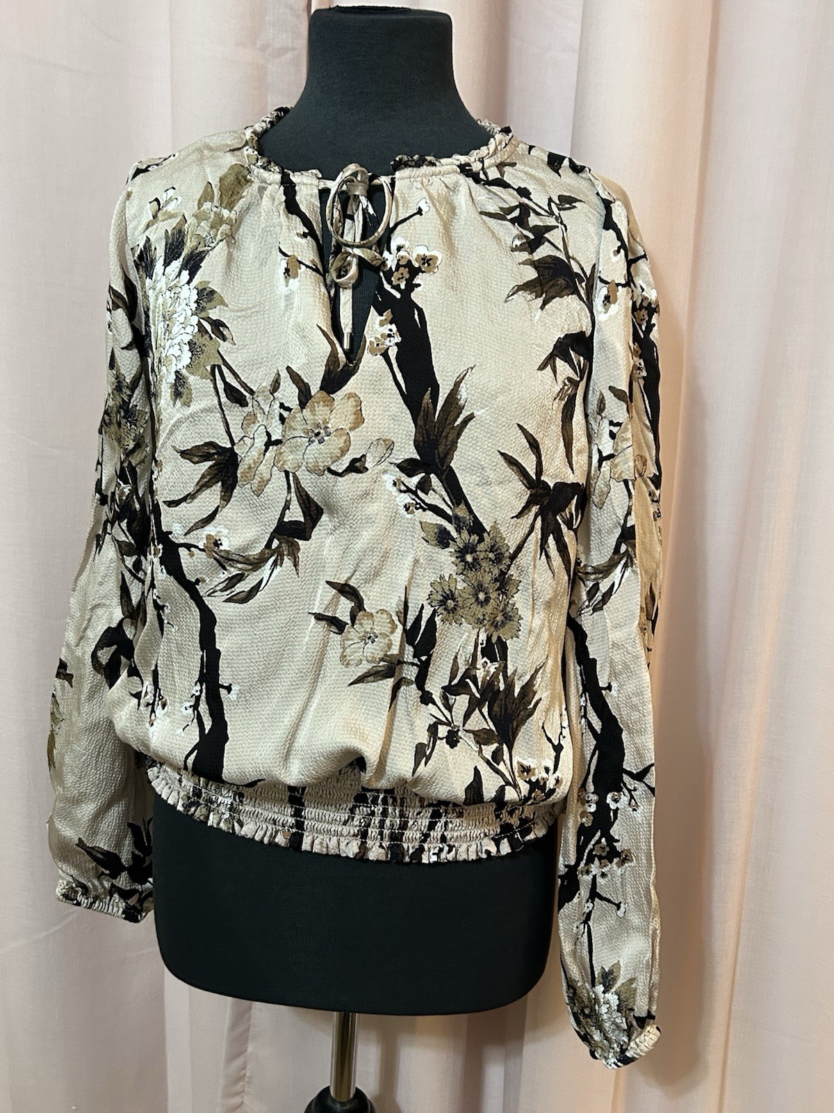 White House Black Market Womens Size M Top Smocked Waist Draping Sheer Sleeve