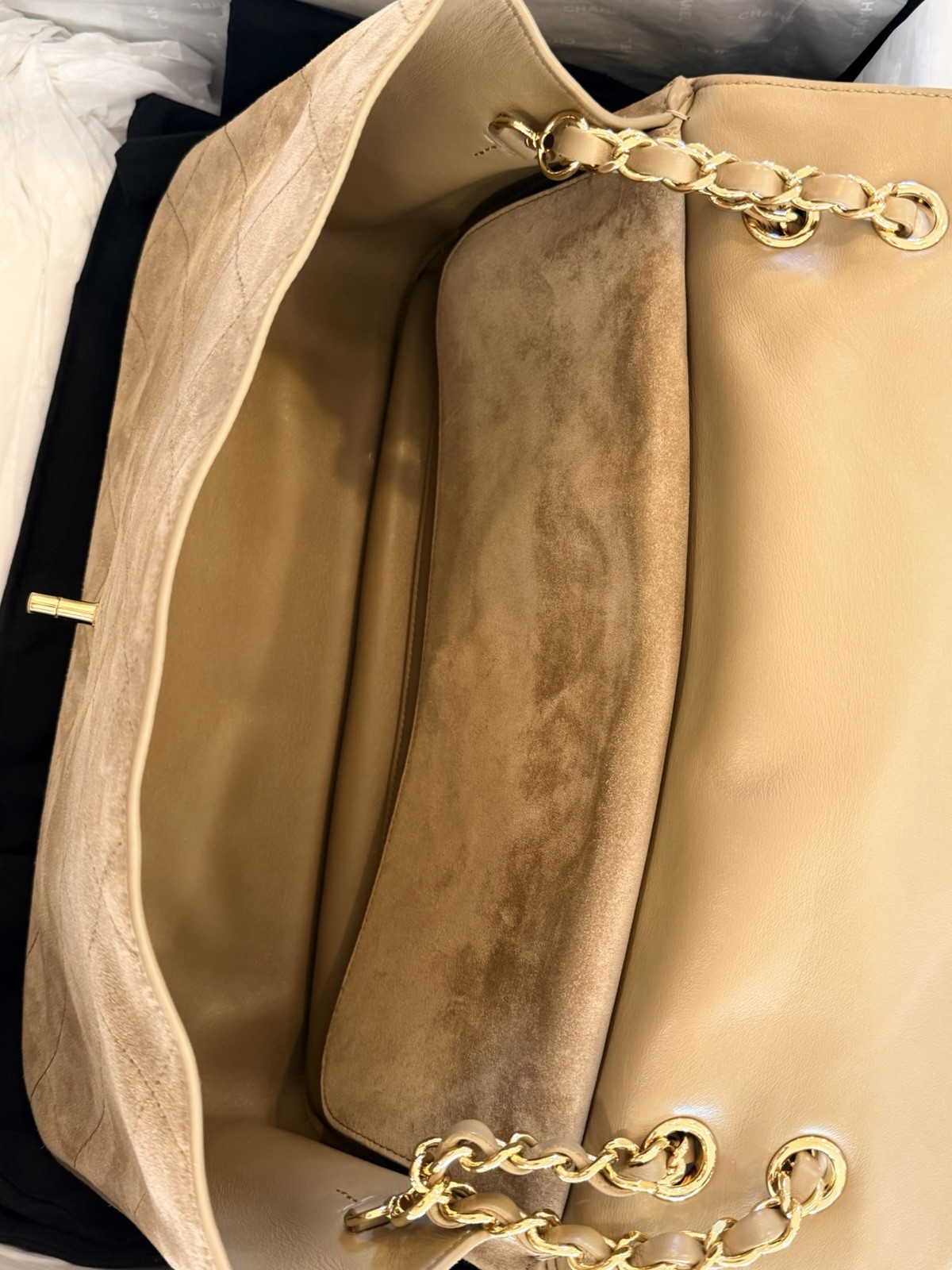 CHANEL Beige Quilted Flap Shoulder Bag Chain Strap Turn Lock Gold HW