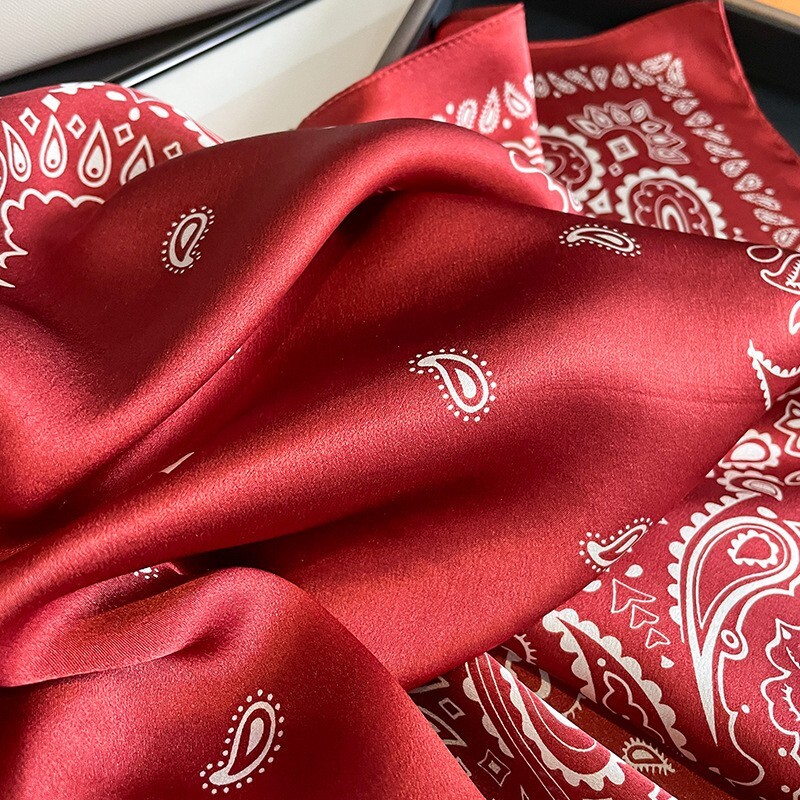 100% Mulberry Silk 21″ Square Scarf Women Neckerchief Wrap Bandana Red Paisley