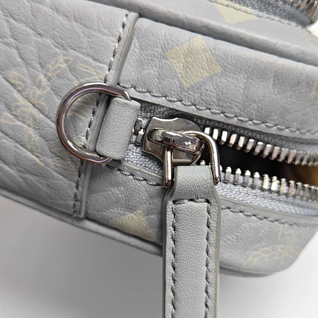 MCM Visetos Aren Monogram Print Trendy Nappa Leather Trim – Very Good #TH3TA1