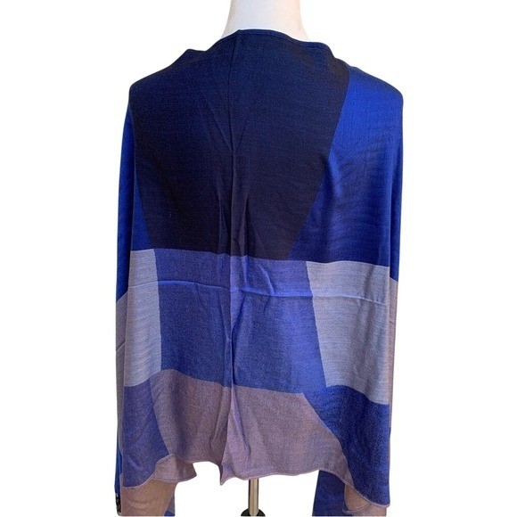 PASHMINA. NWOT. Blue/Gray/Tan/Black Block printed Shawl/Wrap. 67X27.