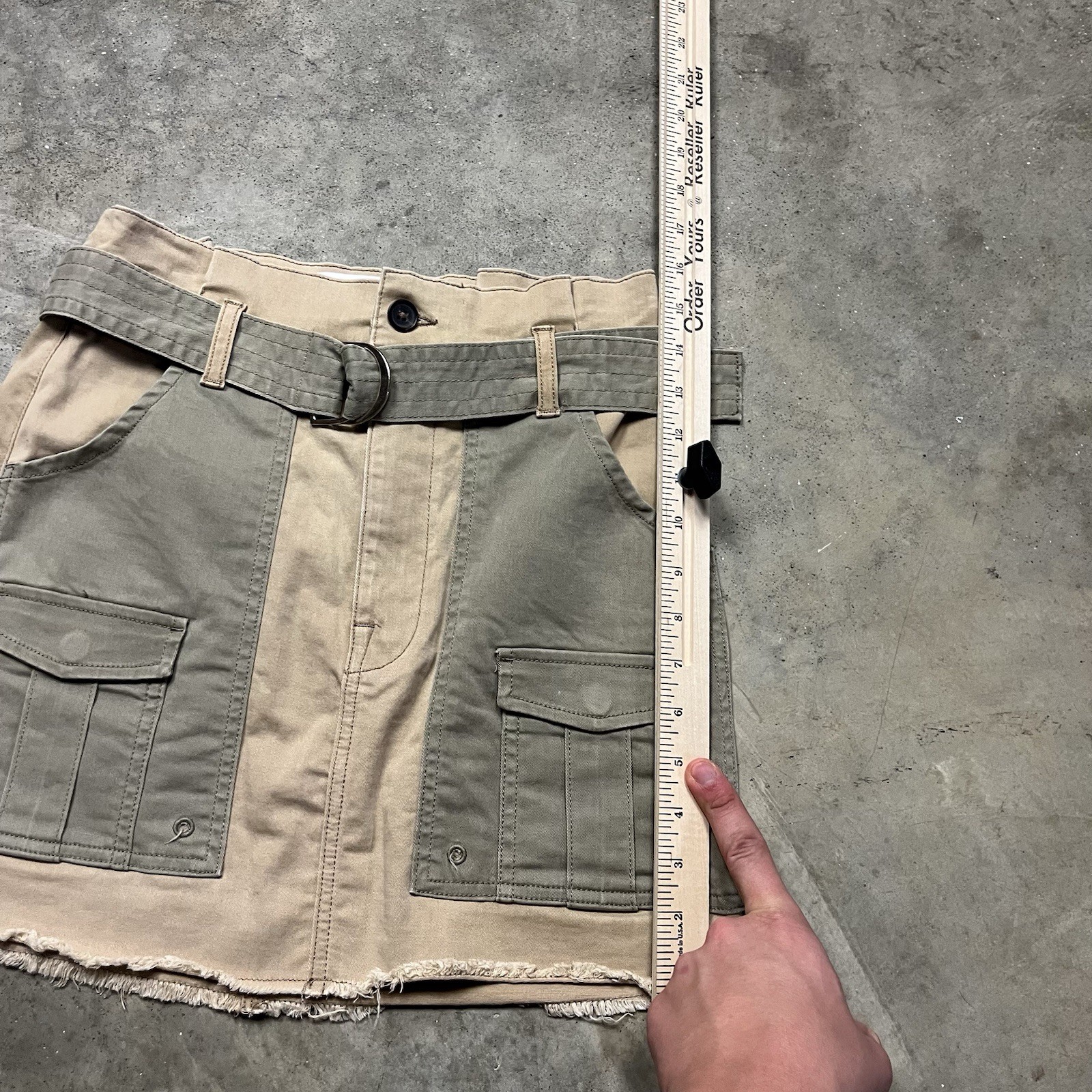 FRAME Paperbag Multi-Tone Skirt Womens Size 24 In Cargo Pockets Canvas SOLD OUT