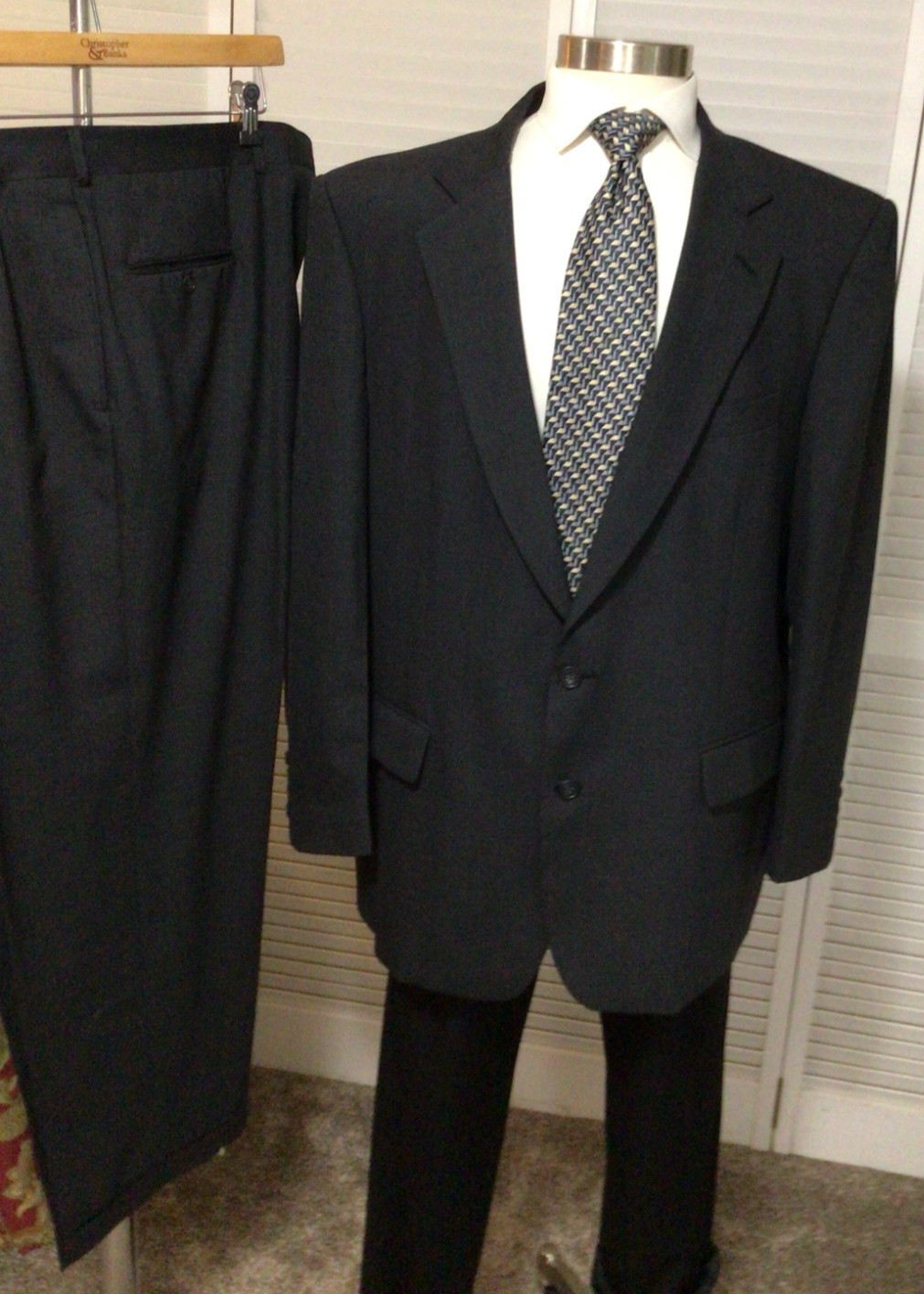 VINTAGE CRICKETEER MENS CHARCOAL GRAY 2 PIECE SUIT SIZE: 48 PANTS 42×28