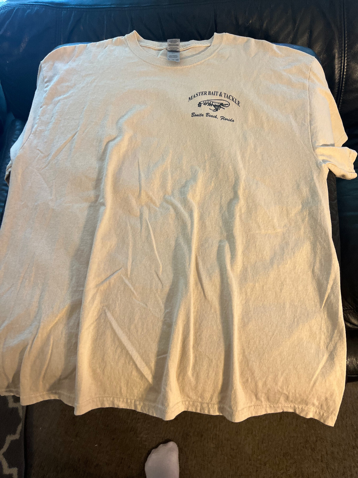 Master Bait tackle Bonita Beach FL t shirt XL treat women fish alike art humor