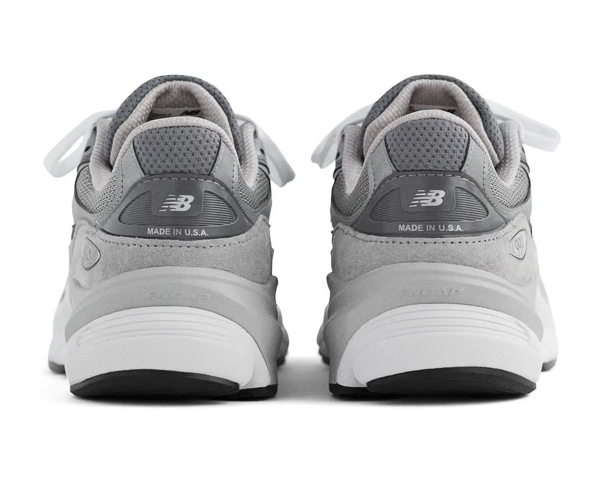 New Balance 990 Men’s Gray Suede Low Top Lace-Up Running Sneakers