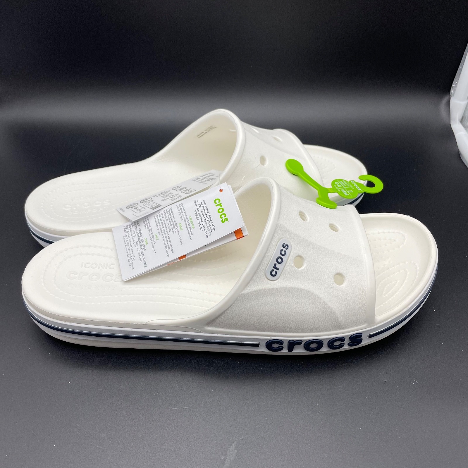 CROCS 205392-126 Unisex-Adults Bayaband Slides in White/Navy – M9/W11