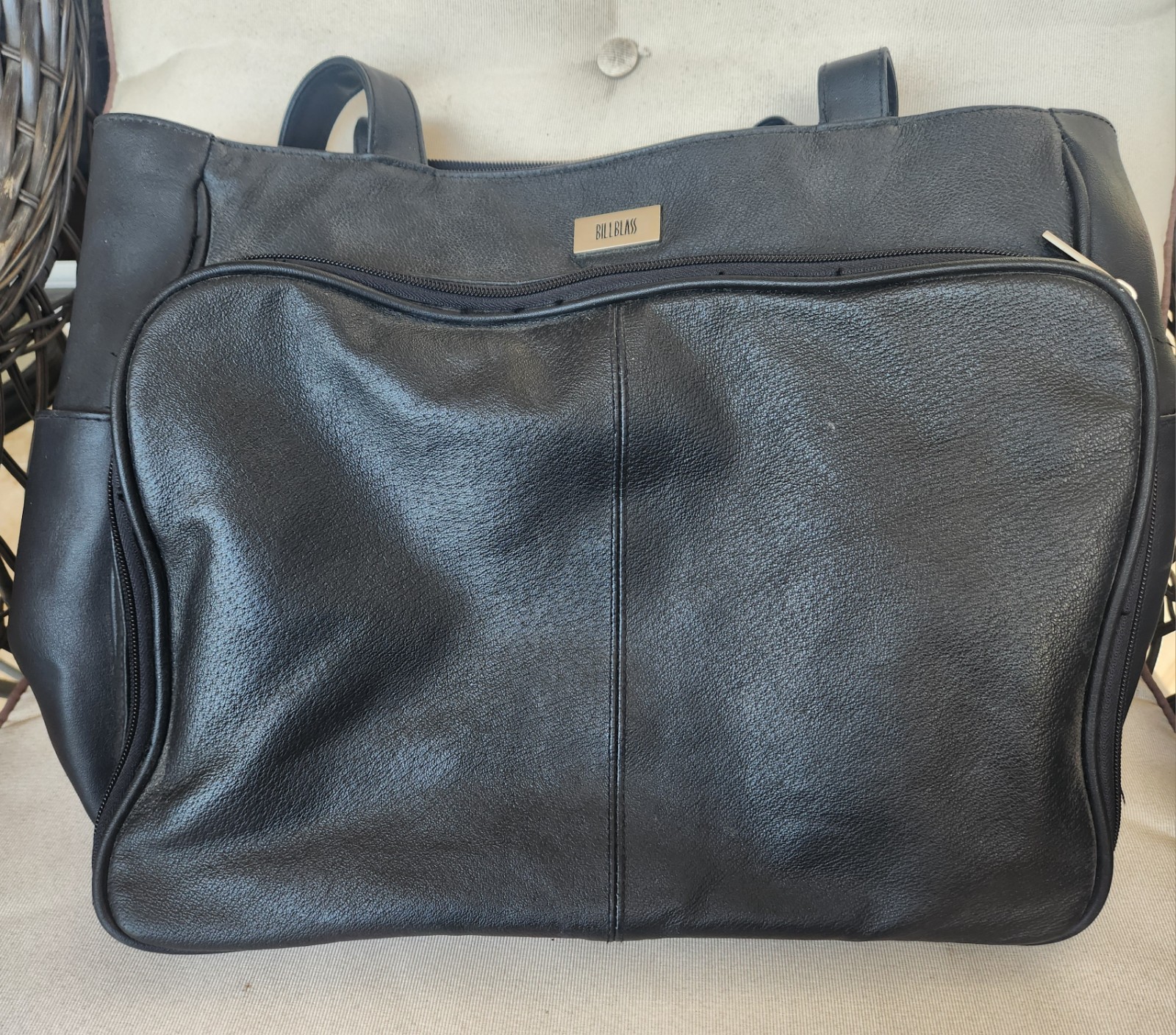 Bill Blass Black Leather Large Tote Bag Multi Pocket Work Travel Shoulder