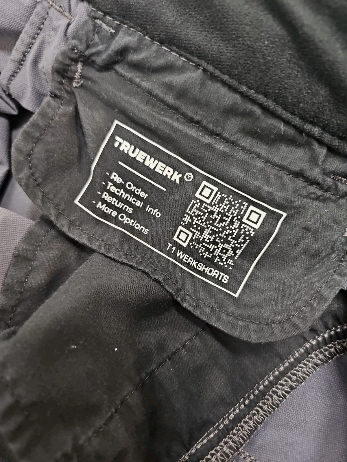 Truewerk T1 Werk Shorts Mens 42 11″ Inseam Dark Gray Utility Technical Cargo ***