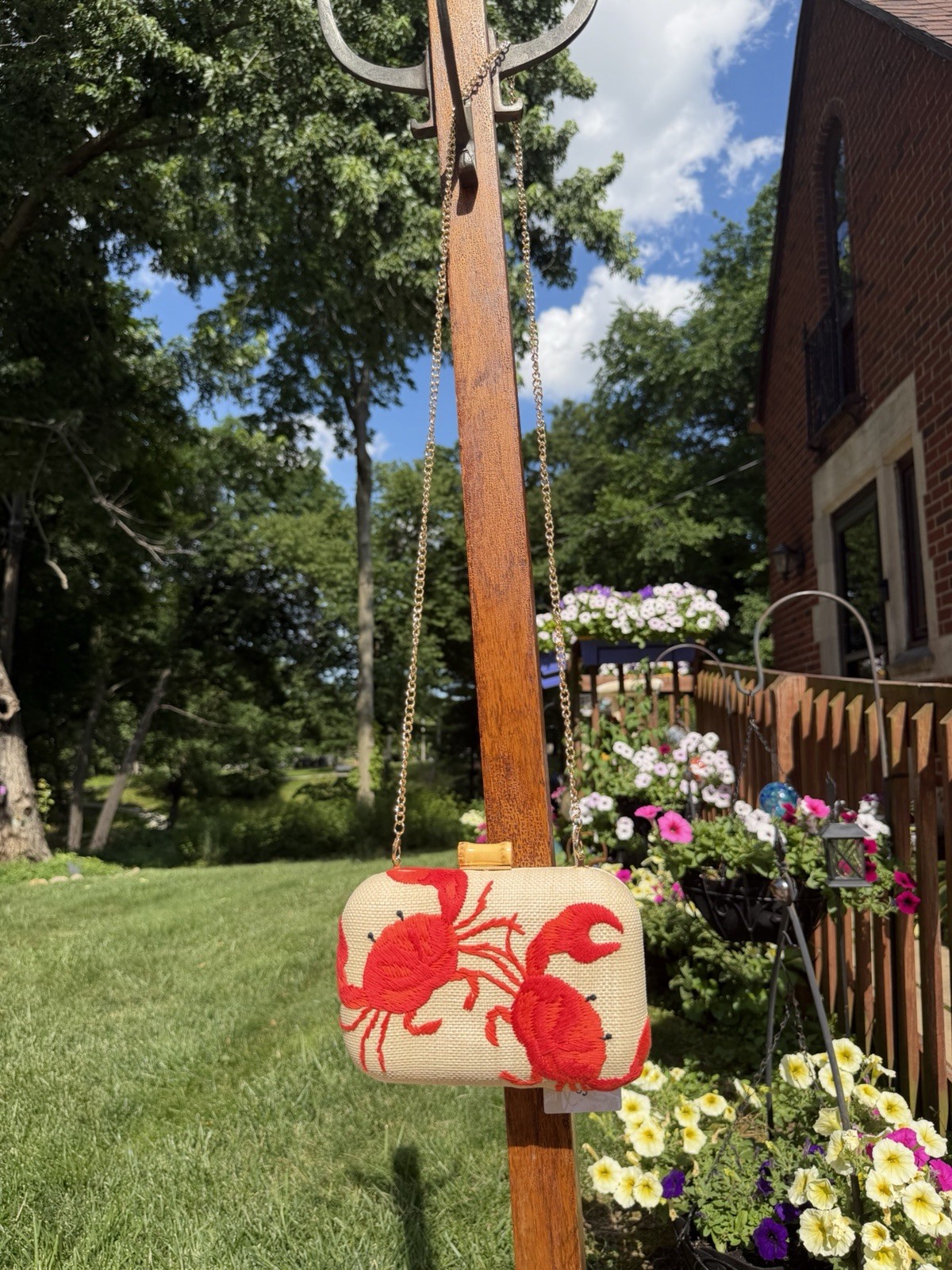 NWT Tommy Bahama Embroidered Crab Clutch Bag Purse w/ Rhinestoned Crab Hair Clip