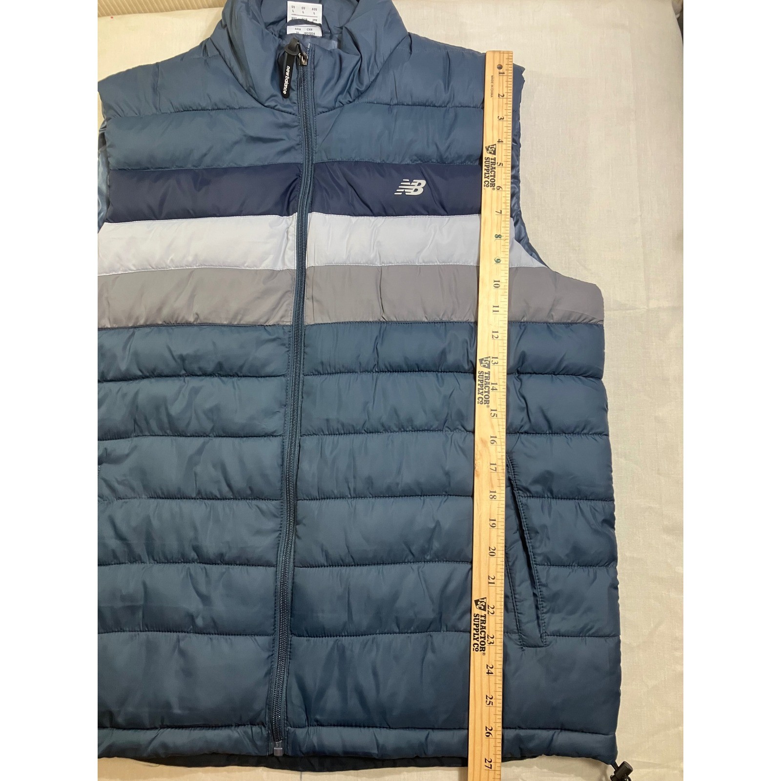 New Balance Mens Puffer Vest Blue Colorblock Full Zip Insulated Large P.O. 8728